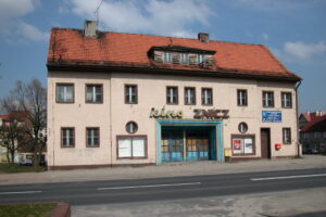 Kino Znicz -zdjęcie z lat 90. XX w.